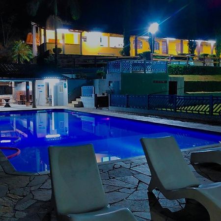 Villa Sitio Familia Do Juares Mogi das Cruzes Esterno foto